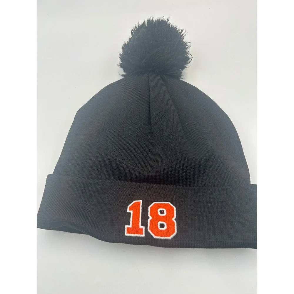 UNRL Black Knit Pom Beanie Hat Orange Shield Logo #18 Thermal Lining B914